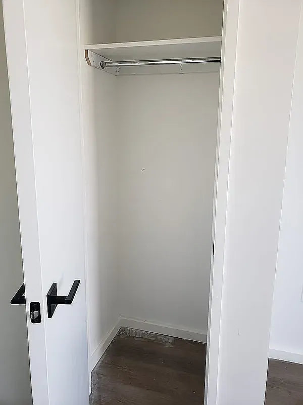 Spacious 4-Bedroom Apartment in Kensington, Brooklyn