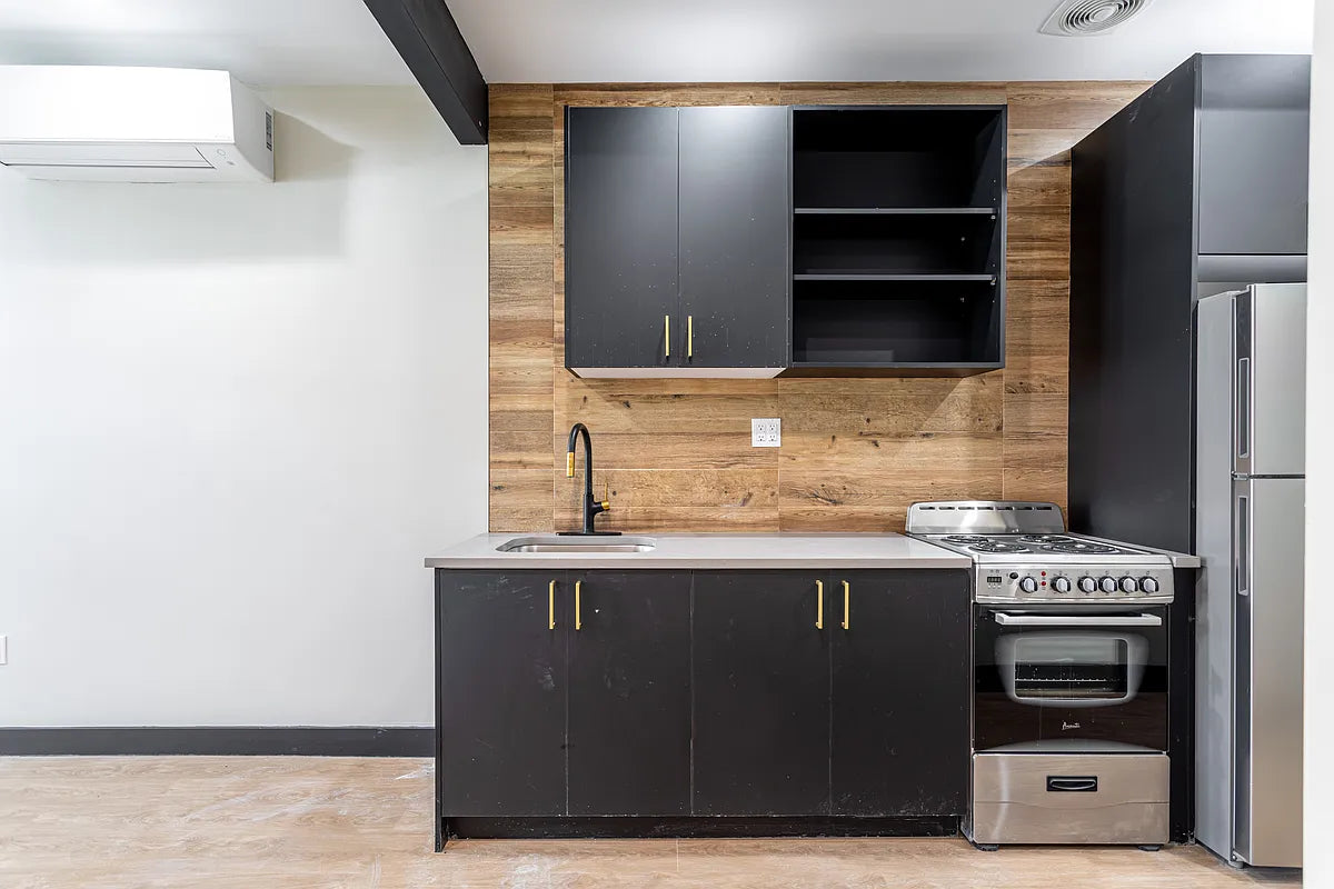 Spacious Studio Apartment in Flatbush, Brooklyn