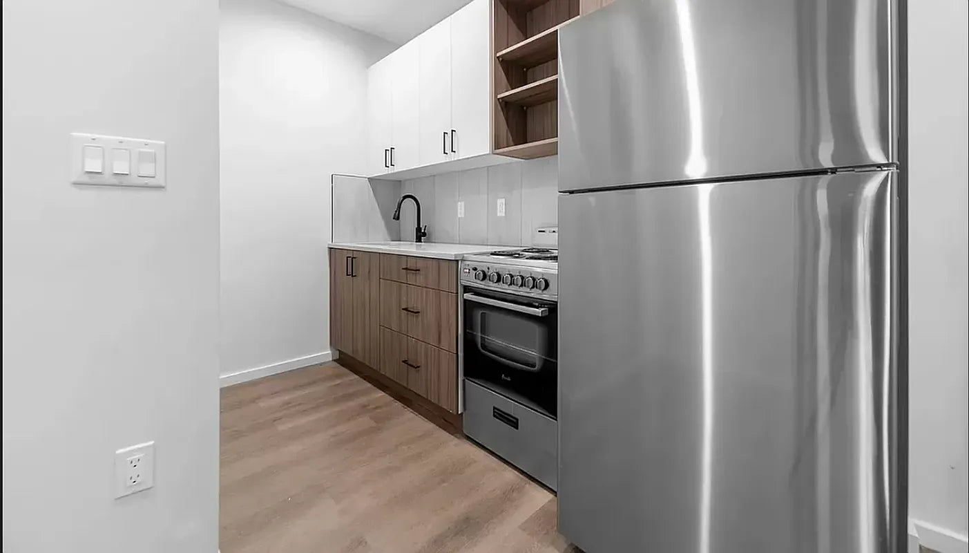 Spacious 2-Bedroom Duplex in Flatbush, Brooklyn – Near 2/5/Q Trains