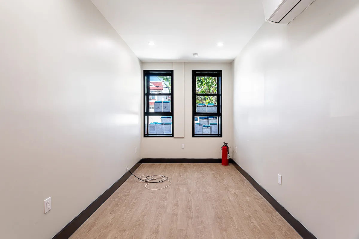 Spacious Studio Apartment in Flatbush, Brooklyn