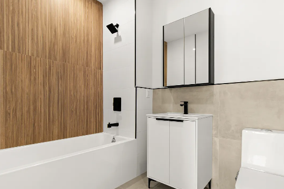Modern 2-Bedroom Apartment in East Flatbush Brooklyn – Luxury Amenities