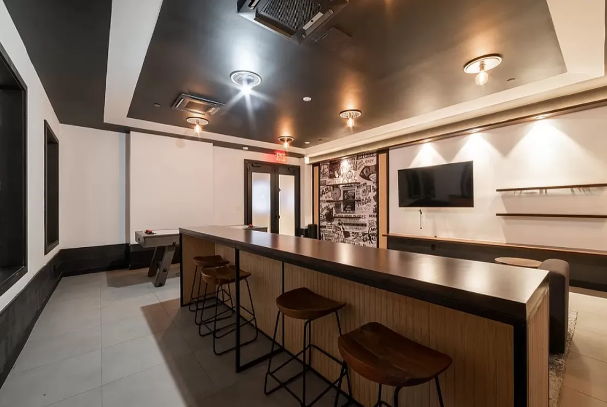 Modern 2-Bedroom Apartment in East Flatbush Brooklyn – Luxury Amenities