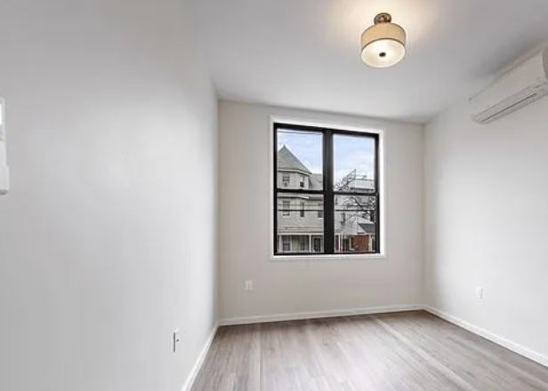 Modern 2-Bedroom Apartment in Flatbush, Brooklyn – Near 2/5 Trains