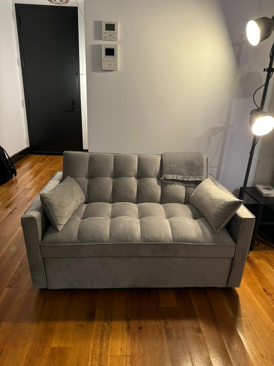 Furnished 1-Bedroom Apartment in Bushwick, Brooklyn – Near L/M Trains