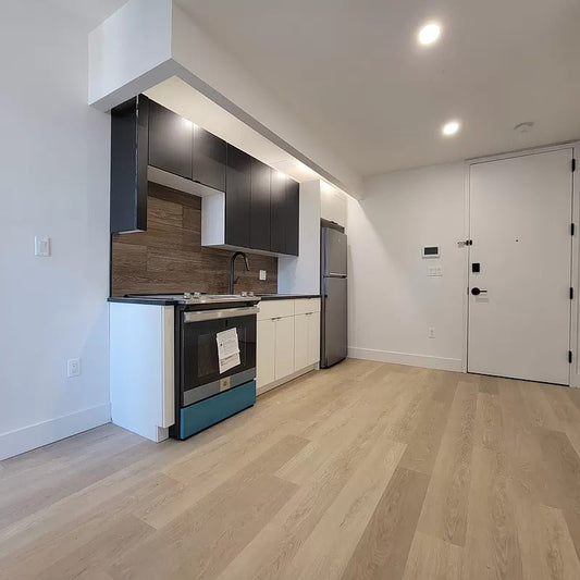 Elegant 1-Bedroom Apartment in East Flatbush, Brooklyn – Near 2/5 Trains