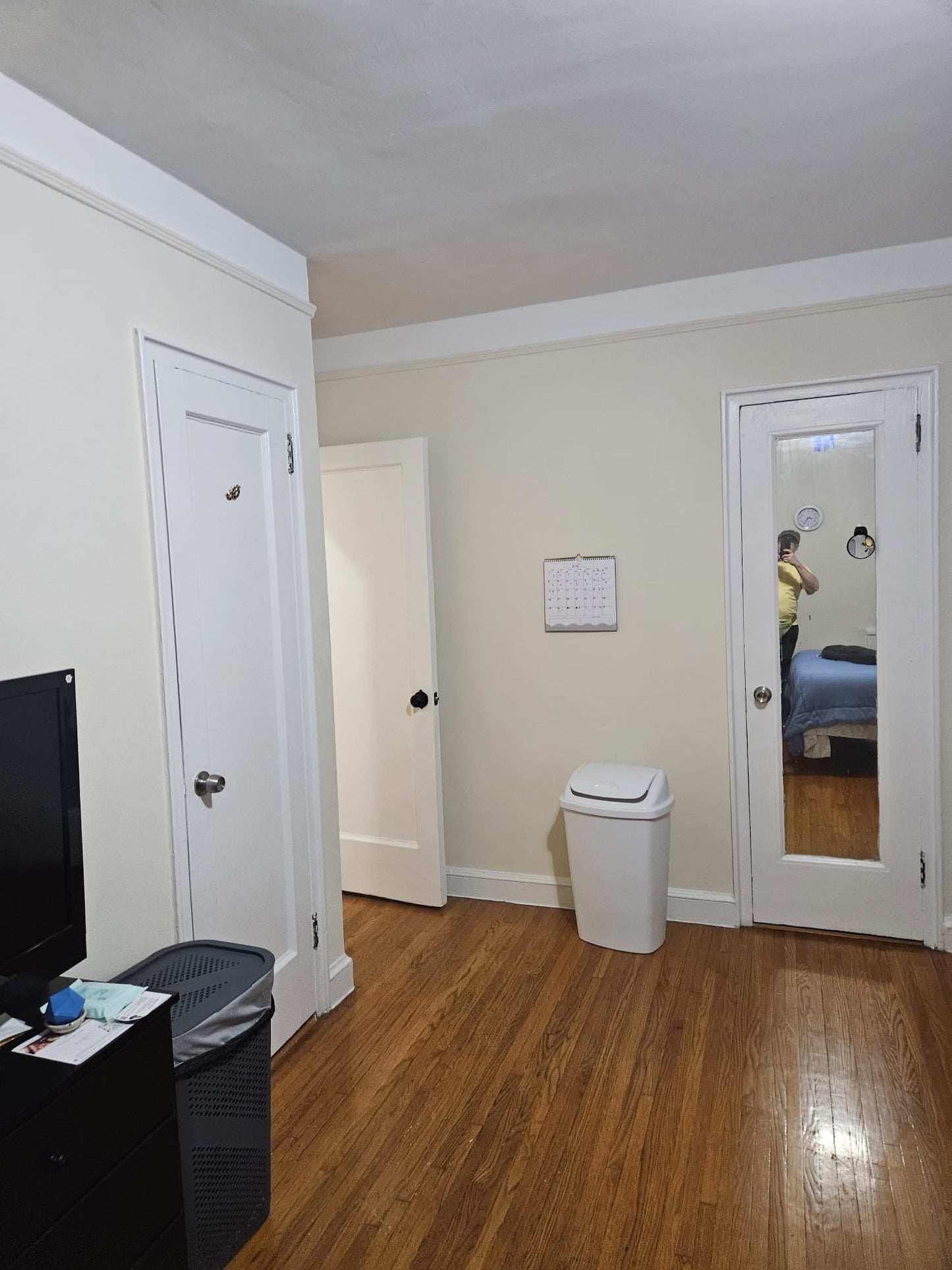 Modern 1-Bedroom Apartment in Forest Hills, Queens – Near E/F/M/R Trains