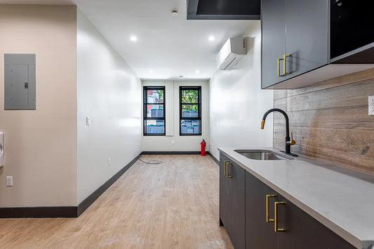 Spacious Studio Apartment in Flatbush, Brooklyn