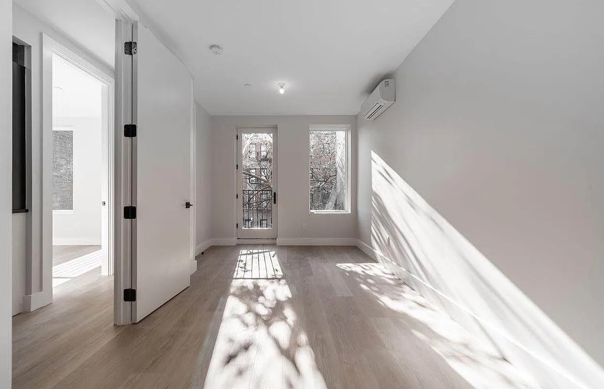 Spacious 3-Bedroom Apartment in Bedford-Stuyvesant, Brooklyn – Near G/J/M/Z Trains