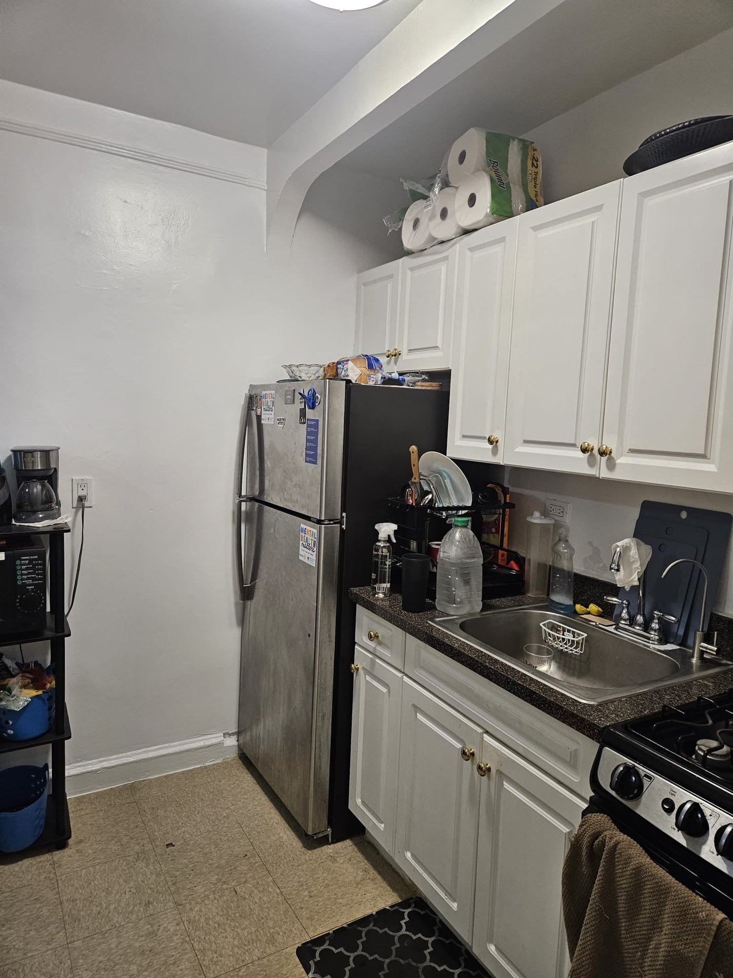 Modern 1-Bedroom Apartment in Forest Hills, Queens – Near E/F/M/R Trains