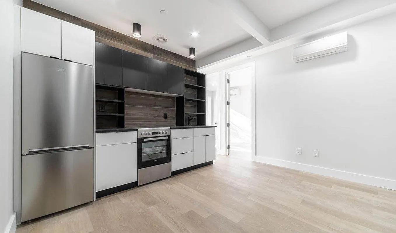 Spacious 3-Bedroom Apartment in Bedford-Stuyvesant, Brooklyn – Near G/J/M/Z Trains