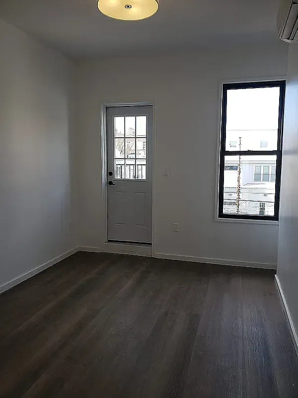 Spacious 4-Bedroom Apartment in Kensington, Brooklyn