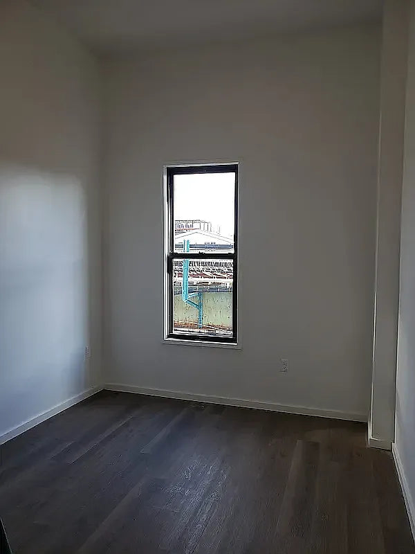 Spacious 4-Bedroom Apartment in Kensington, Brooklyn
