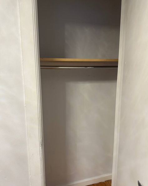Spacious 2-Bedroom Apartment in Crown Heights, Brooklyn